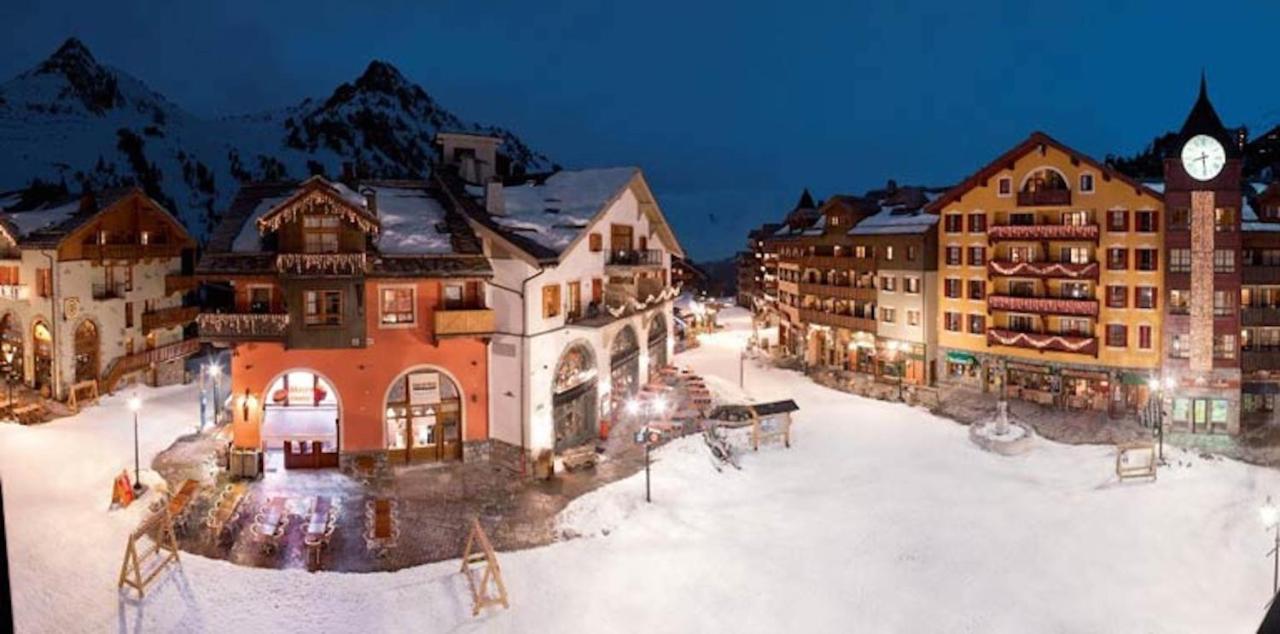 Arc 1950 Appartement Skis Aux Pieds Les Arcs  Eksteriør bilde